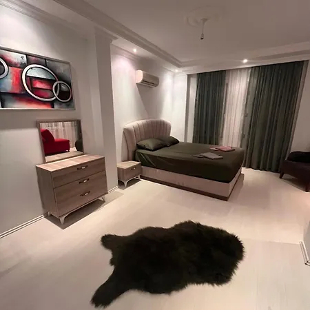 Tas2 Hotel *